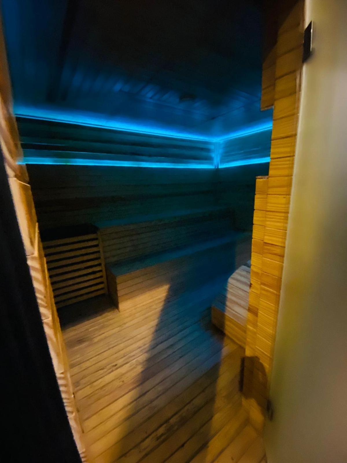 Holidazzle Serviced Apartments Bahria Town Rawalpindi Zimmer foto